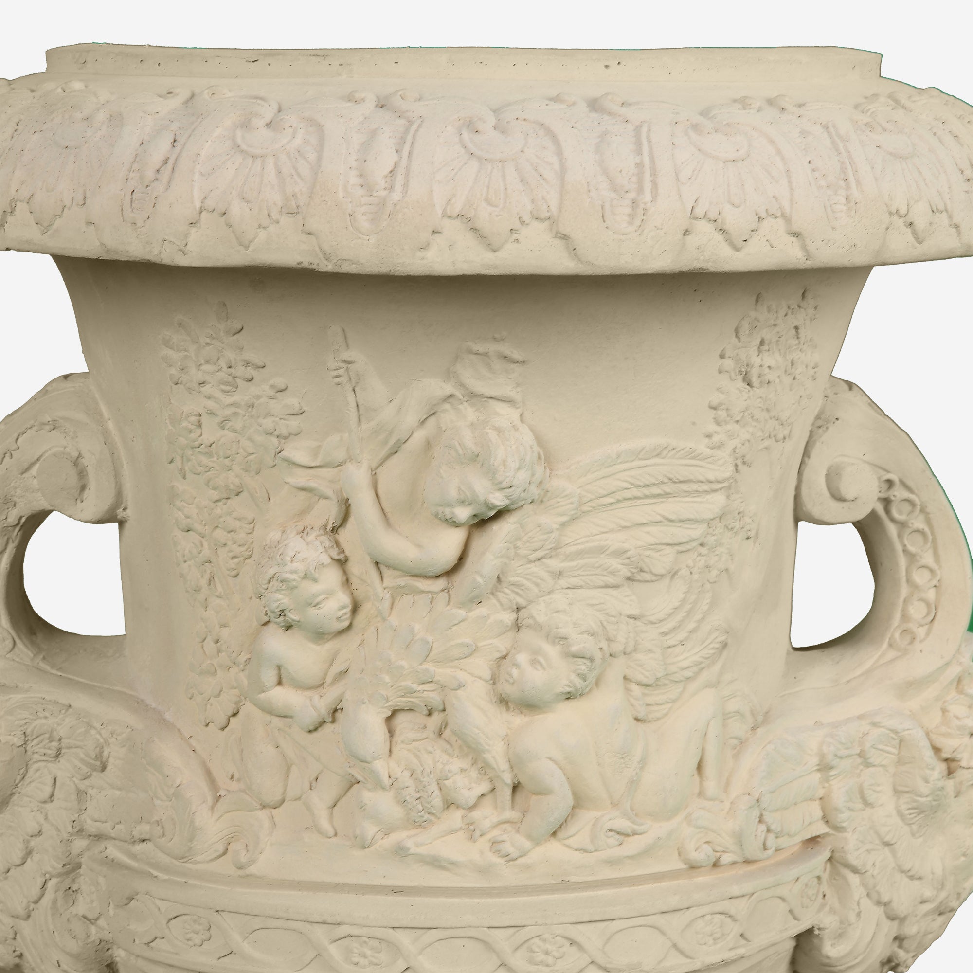 Brittany Urn w/lid Model B (Cupid)
