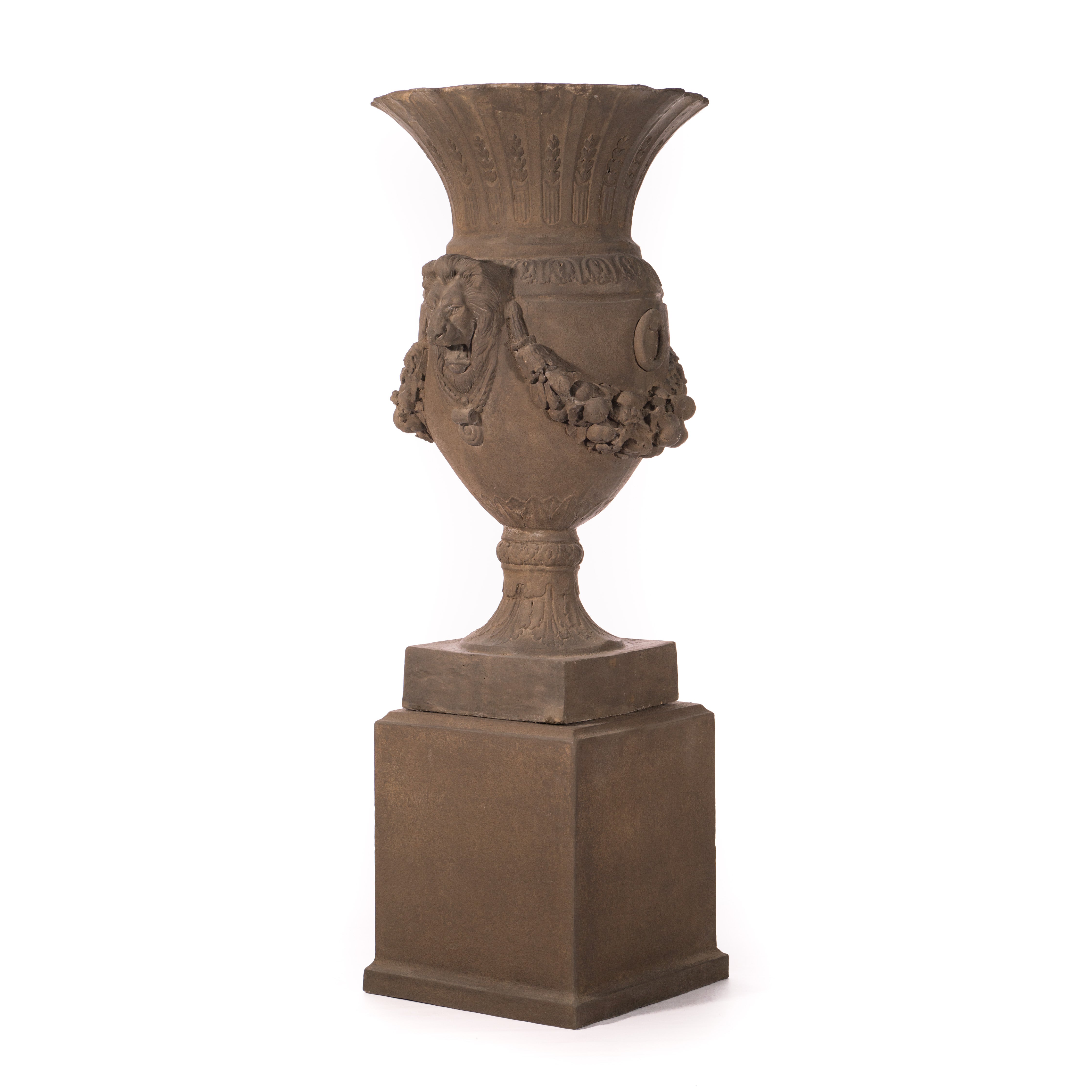 Parisian Urn w/ Lion Model A