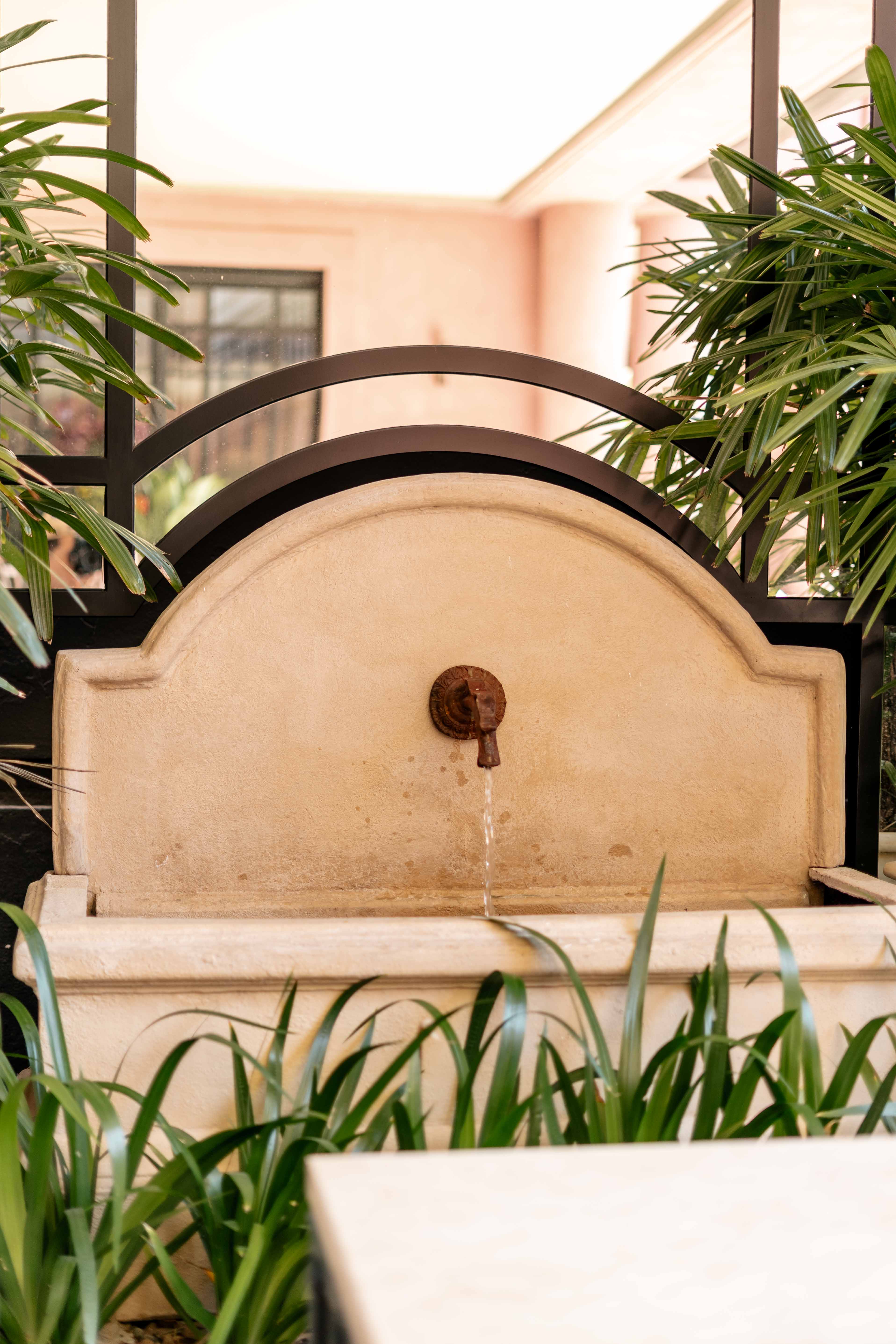 Mediterranean Fountain - Varia Spout