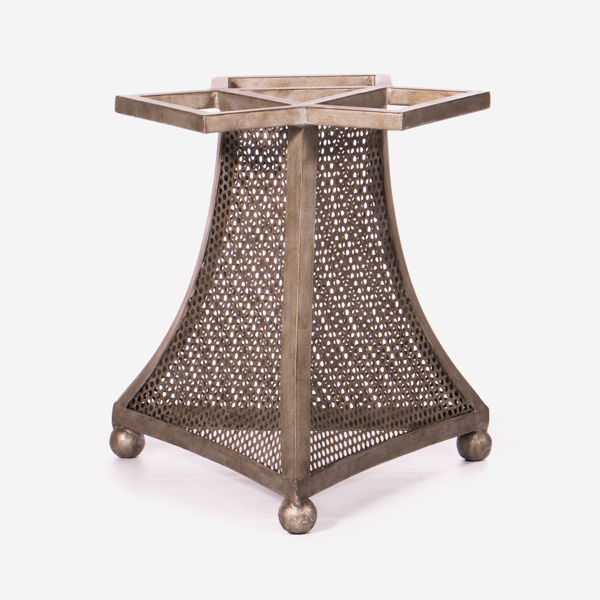 Victoria 3 Point Dining Base