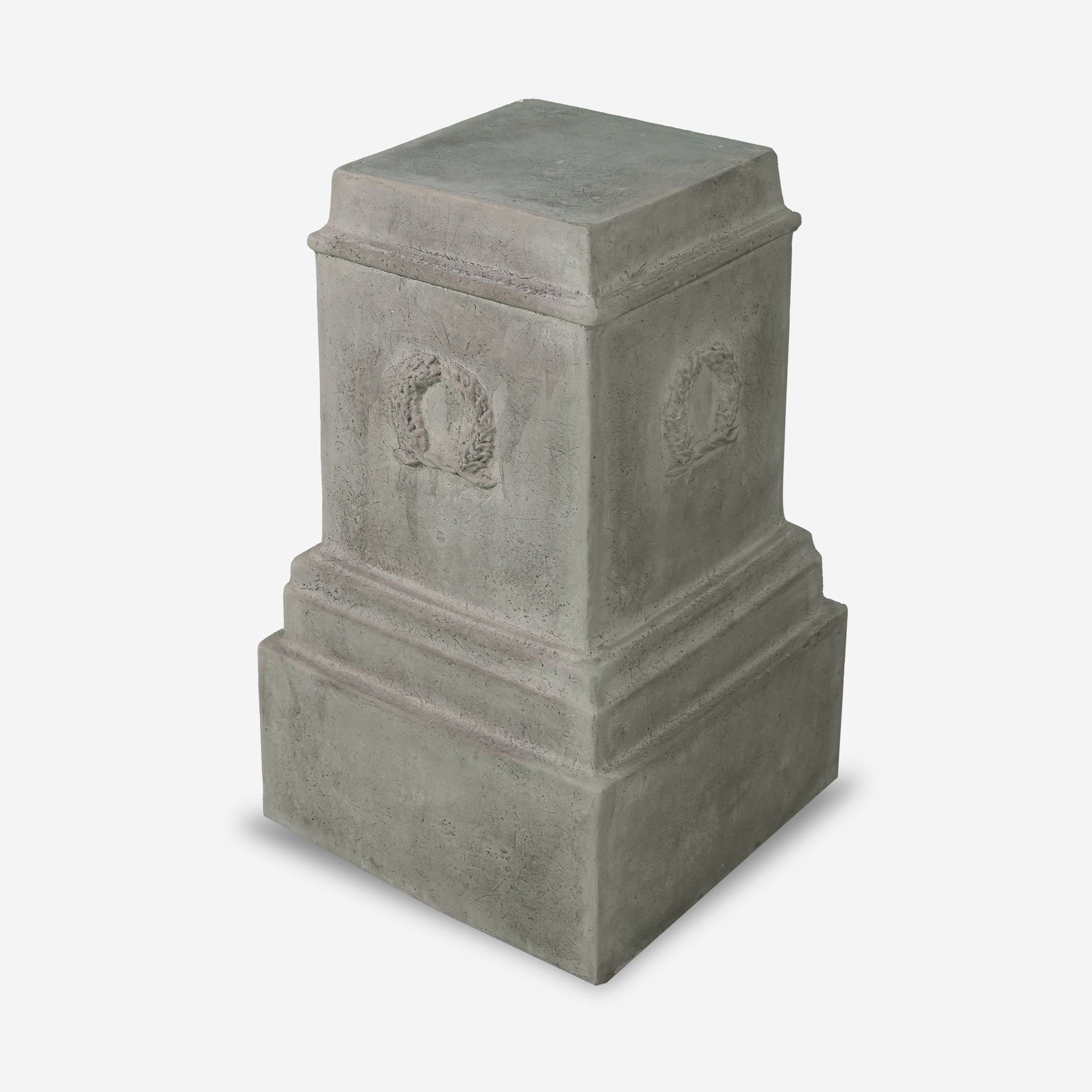 Classica Pedestal