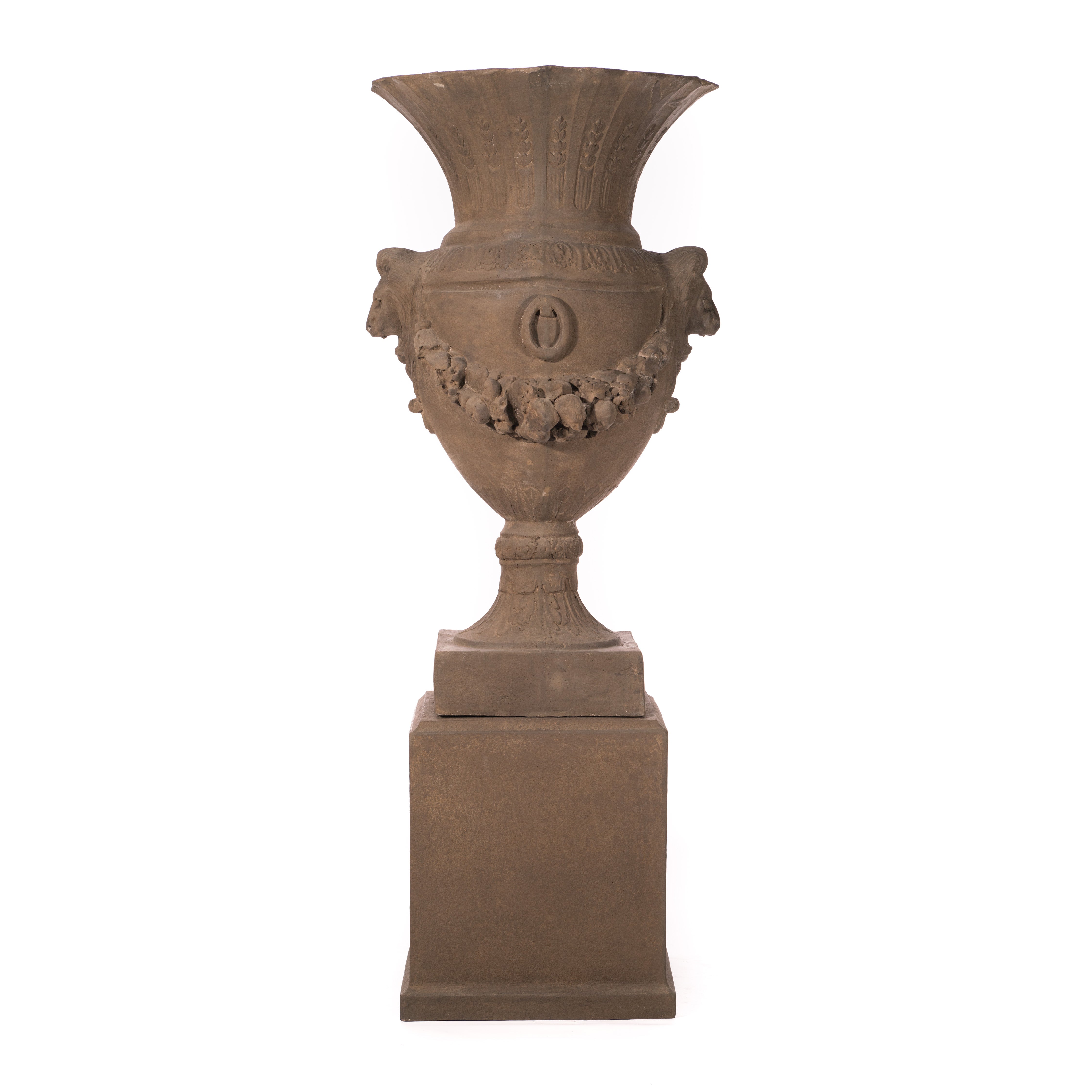 Parisian Urn w/ Lion Model A