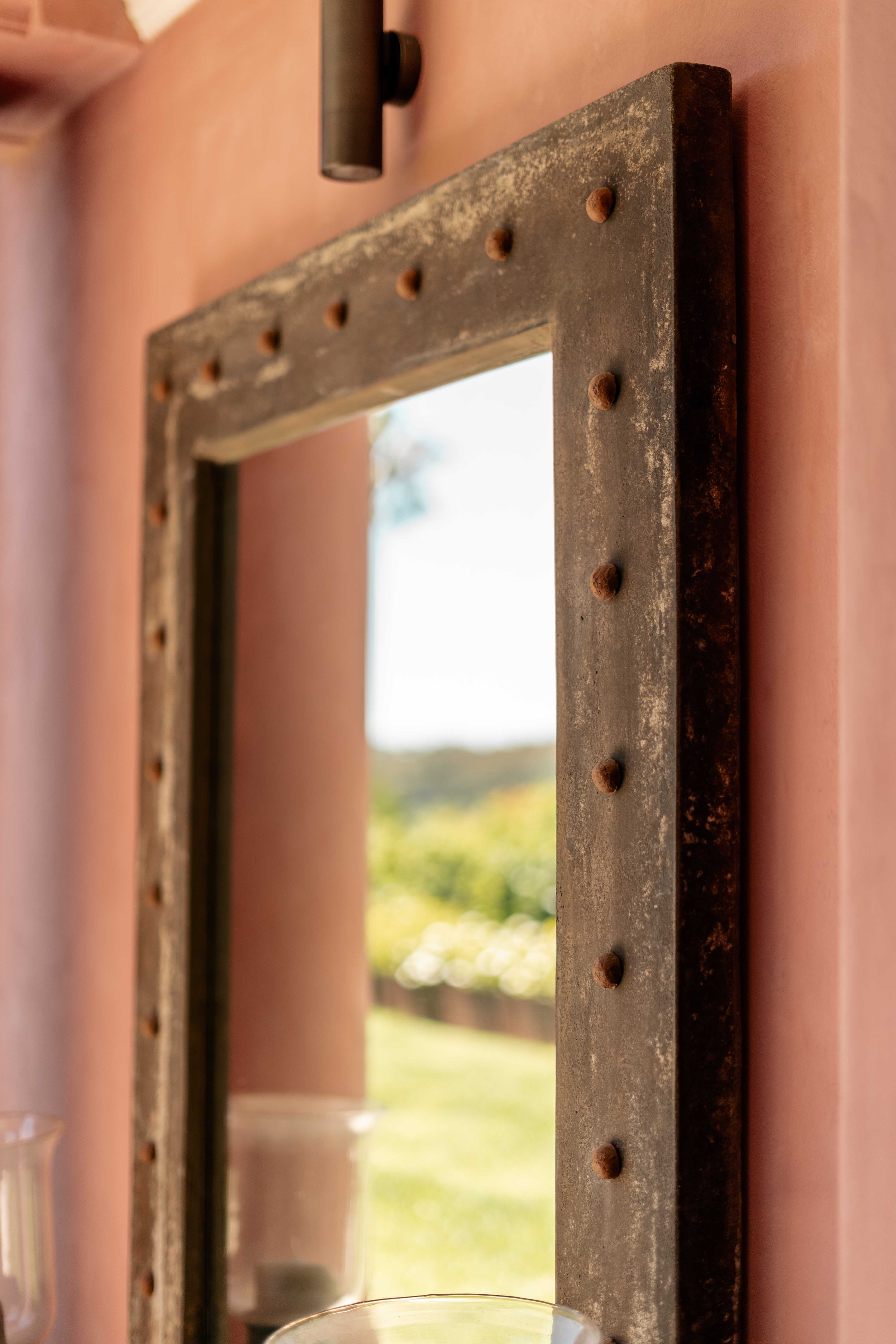 Cargo Mirror with Rivets 1500x1500